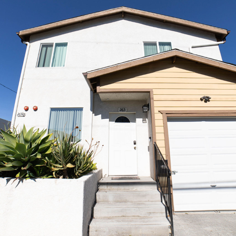 Wellness Housing shared living home in Los Angeles that accepts General Relief.