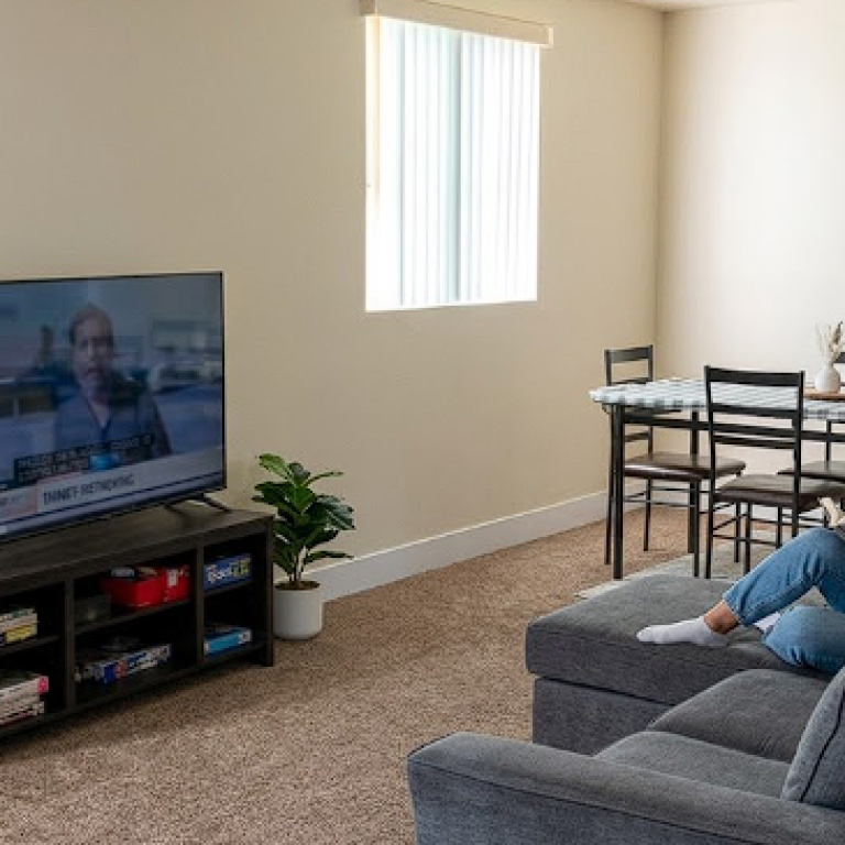 Common room at a women's shared housing home in Los Angeles.